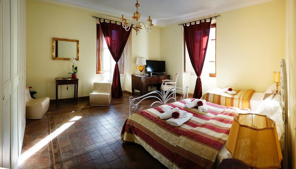 B&B La Dimora Sulmona Kamer foto